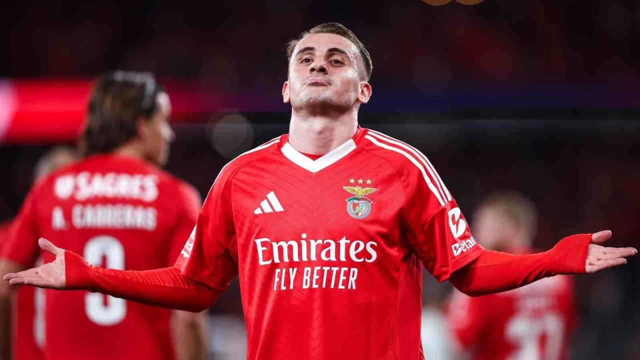 Fenerbahçe, Kerem Aktürkoğlu'nu duyurdu