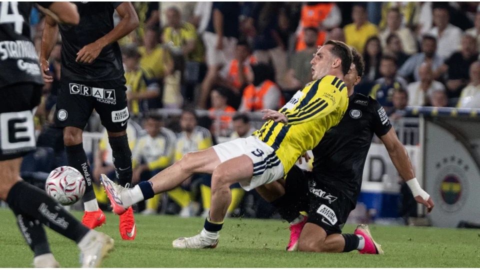 Fenerbah�e, play-off turu i�in sahaya ��k�yor