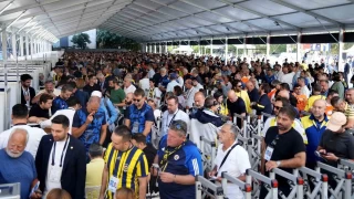 Fenerbahe'de oy kullanma ilemi balad
