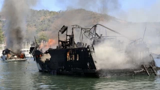 Fethiye'de 3 motor yat ile 1 yelkenli kül oldu