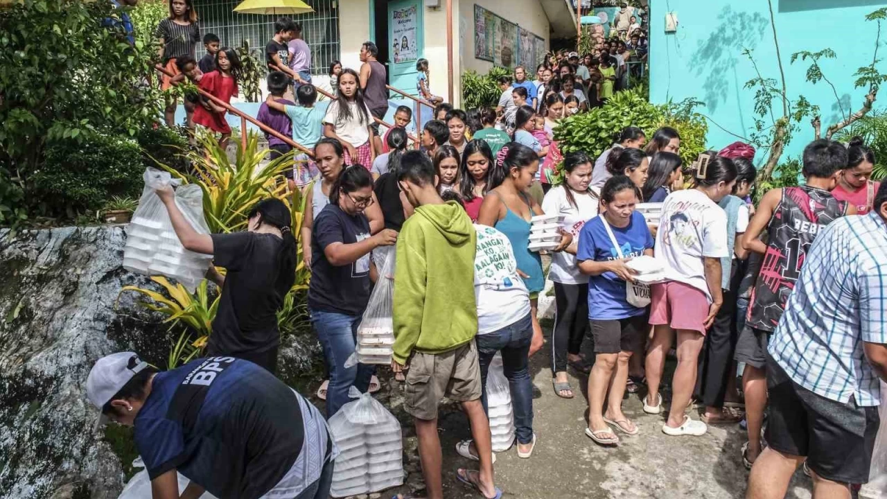 Filipinler'i vuran tayfunda can kayb 66'ya ykseldi