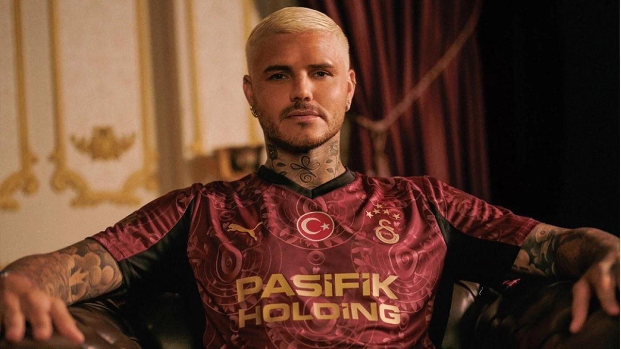 Galatasaray alternatif formas�n� tan�tt�