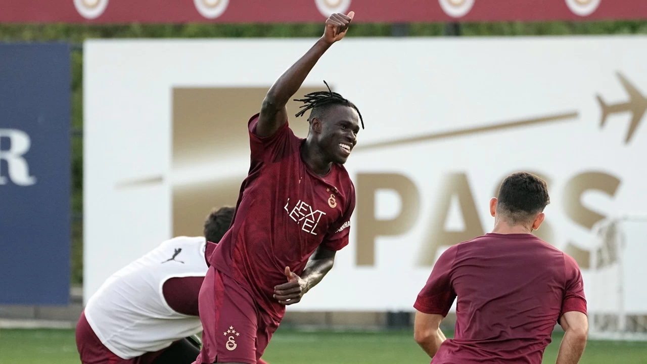 Galatasaray, Ey�pspor ma��n�n haz�rl�klar�na ba�lad�