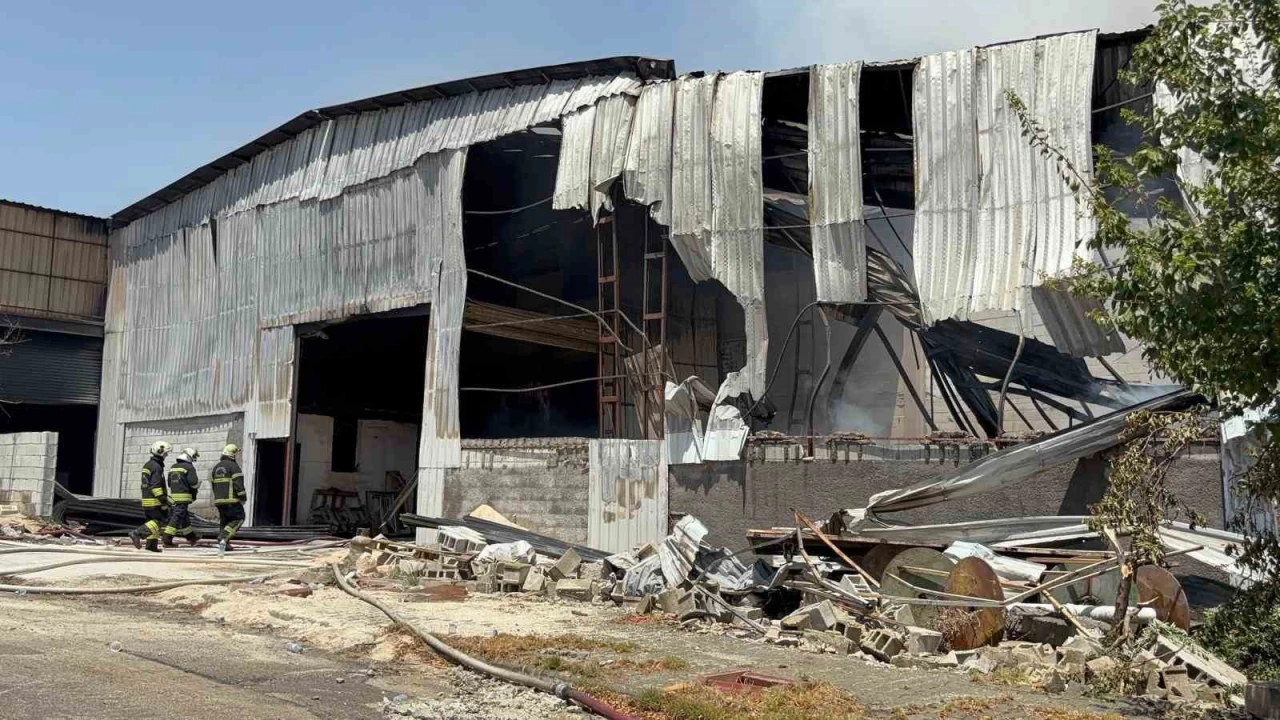 Gaziantep'te hal� fabrikas�ndaki yang�n s�nd�r�ld�
