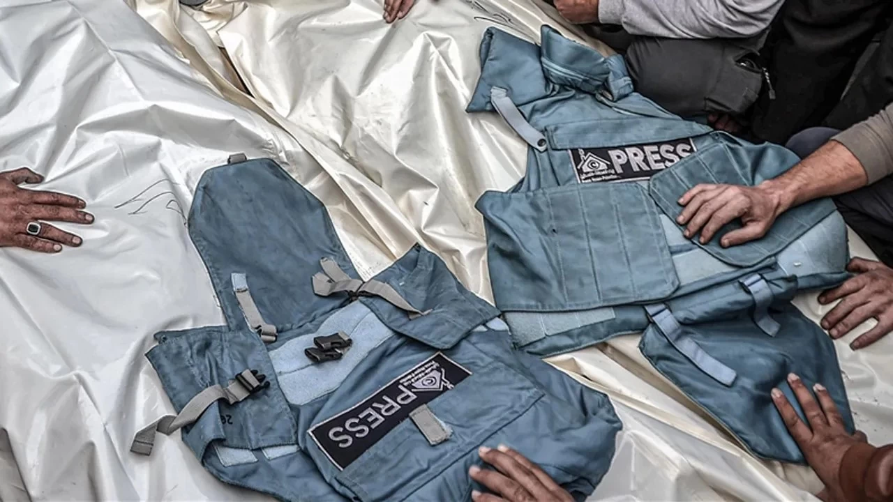 Gazze'de 2 gazeteci daha hayatını kaybetti