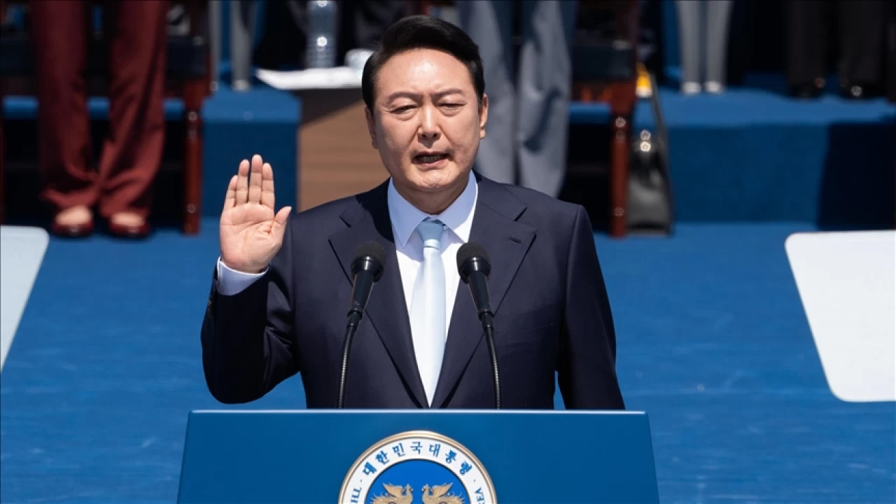 Güney Kore'de savcılık, Devlet Başkanı Yoon'u "vatana ihanet" şüphesiyle soruşturuyor