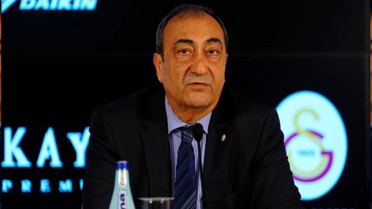 'Hakemler AVM'lerde tokat yemekten mi ekiniyor''
