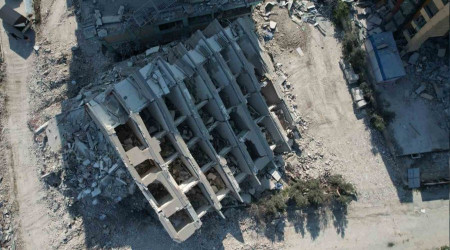 Hatay'da deprem sonras enkazlar grntlendi