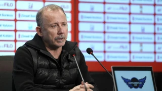 Hem Galatasaray hem Fenerbah�e'de oynad�: Abartmaya gerek yok