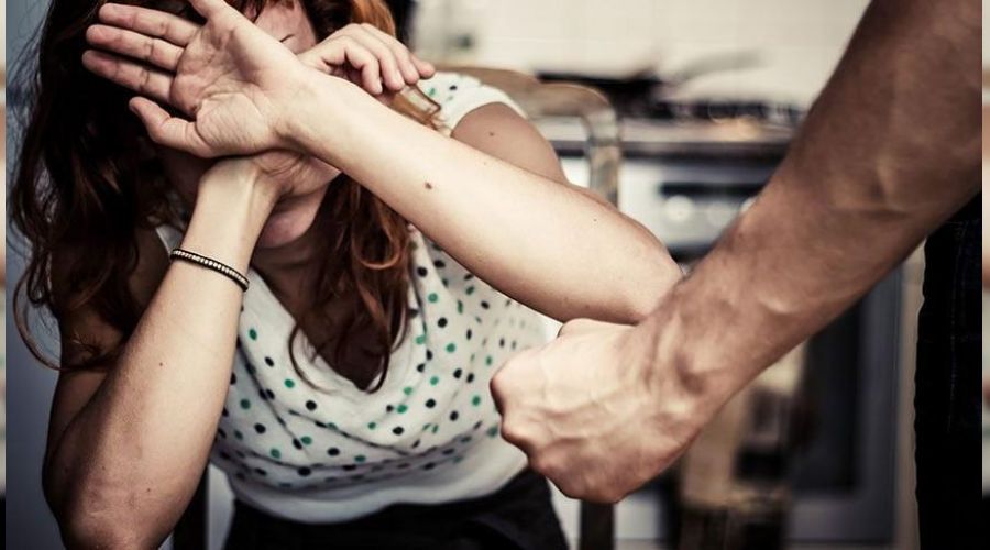 Her 3 kad�ndan biri �iddet ma�duru