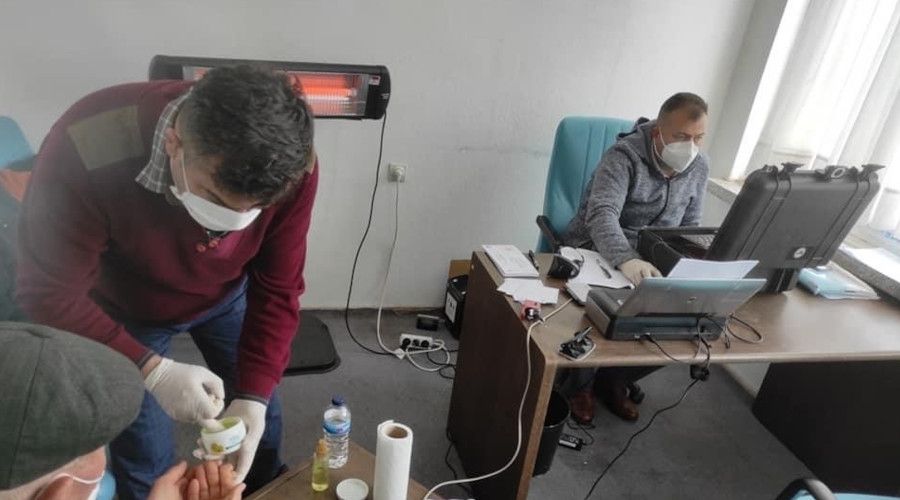 Hizmeti vatanda��n aya��na g�t�rd�ler