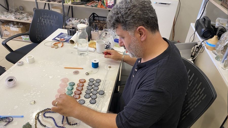 Hobi olarak ba�lad�, d�nyaya pazarl�yor