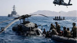 Hürmüz Boğazı’nda ABD helikopteri düştü!