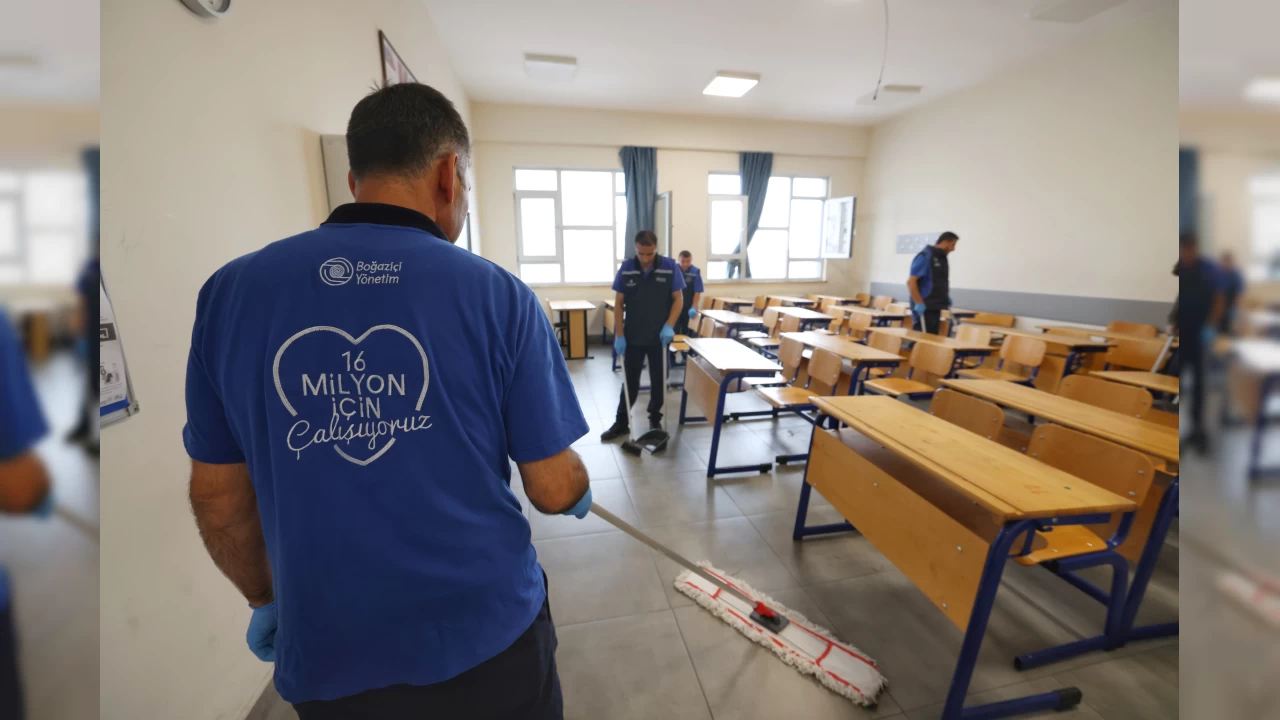 İBB, bir haftada 59 okulu temizledi