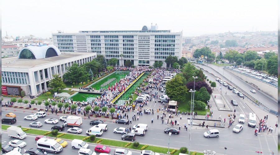 İBB'den atılan işçi sendikaya dava açtı