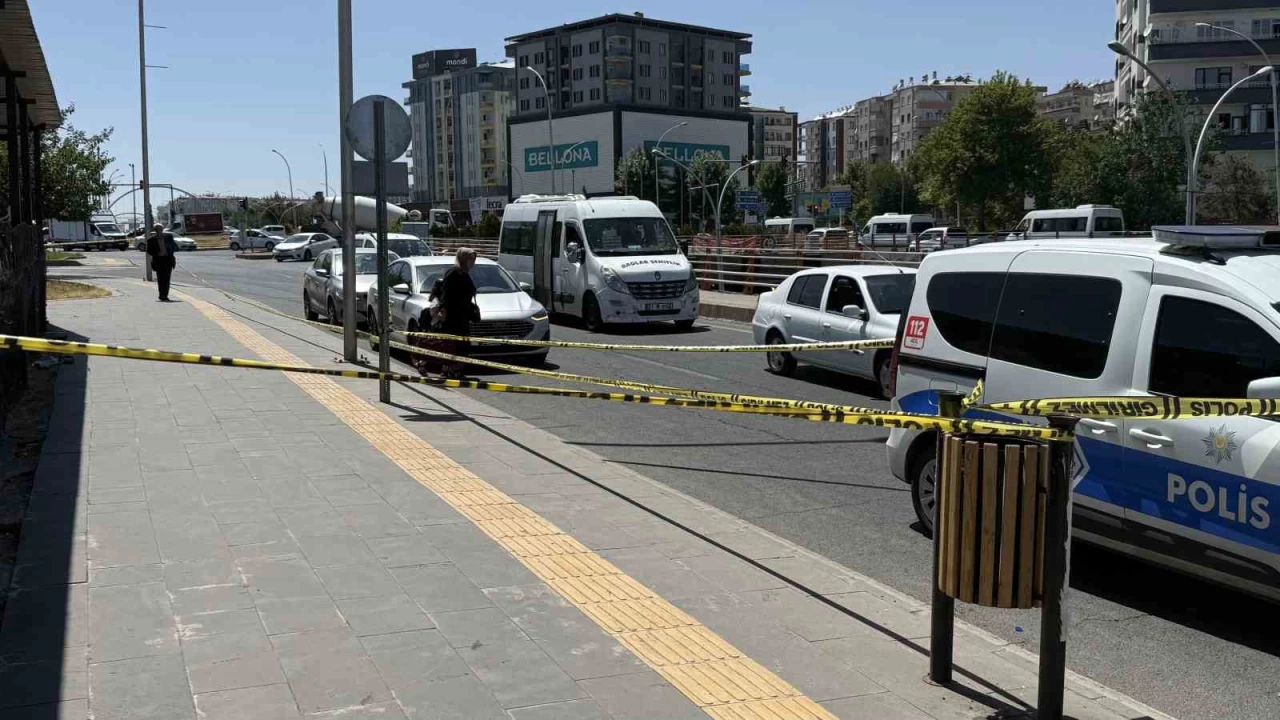 İki grup arasında "kız isteme" kavgası: 2 yaralı