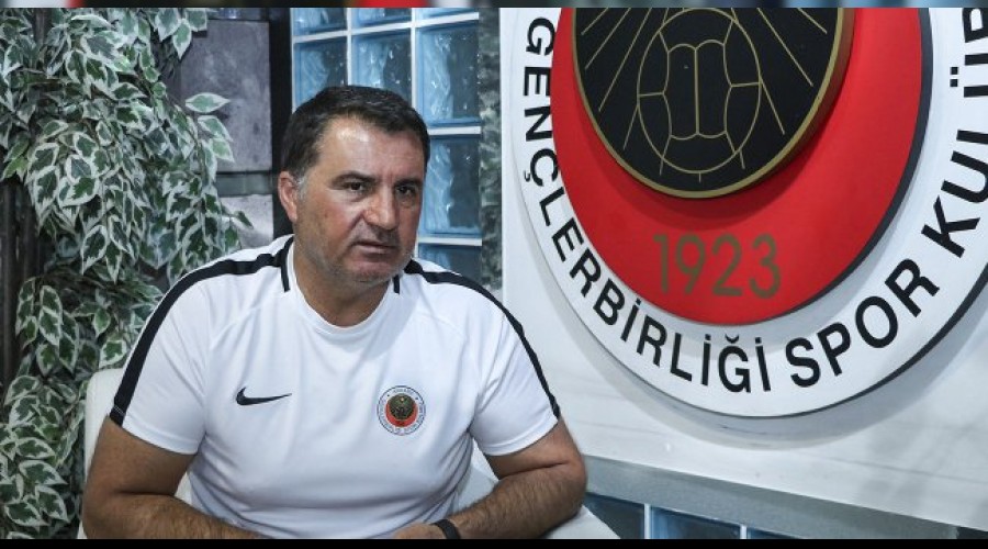 �kinci istifa Gen�ler'den geldi