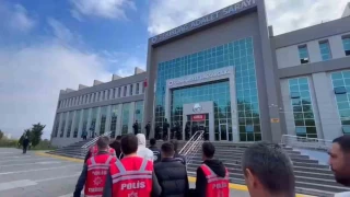 'İnsan kaçakçısı' 27 organizatör yakalandı