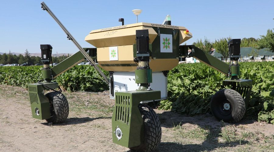 �nsans�z tar�m robotu geliyor