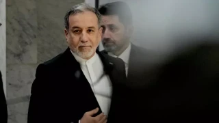 İran Dışişleri Bakanı Abbas Arakçi, ABD ile savaşı sona erdirmeye yönelik "müzakere sürecinin devam ettiğini ve aracılar vasıtasıyla mesaj alışverişinde bulunulduğunu" belirtti