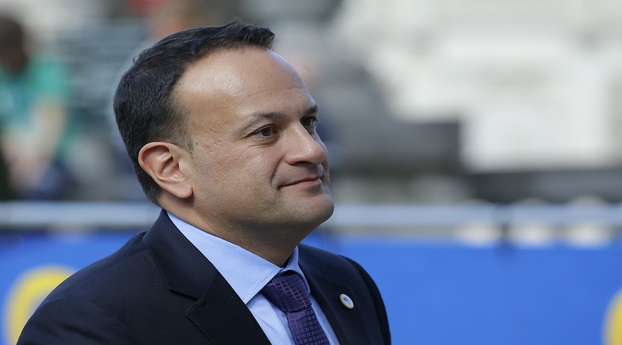 �rlanda Ba�bakan�ndan, �ngiltere'ye dikkat �eken uyar�