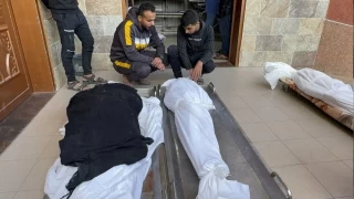 İsrail'in Gazze'ye saldırılarında öldürülenlerin sayısı 25 bin 490'a çıktı
