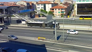 İstanbul'da bayram arifesinde sabah yollar boş kaldı