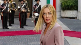 �talya'da Meloni h�k�metinden rekor