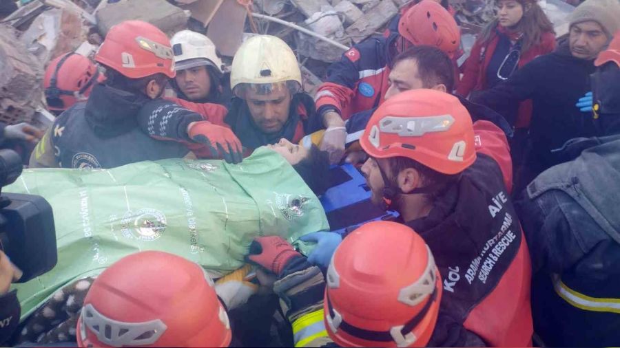 �tfaiye eri mutluluktan a�lad�