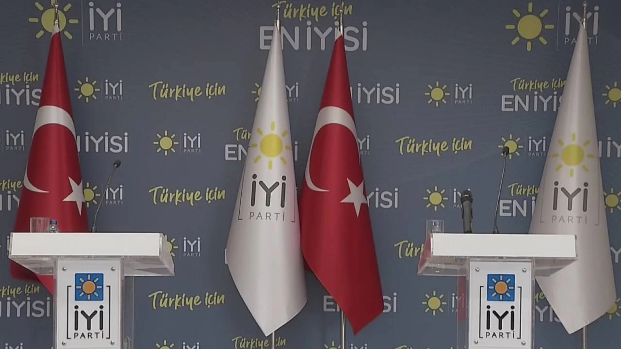 İYİ Parti Adana Milletvekili Bilal Bilici, partisinden istifa etti