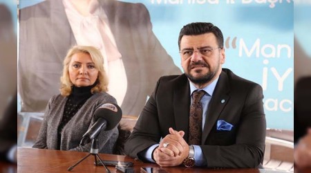 İYİ Parti'den şok istifa