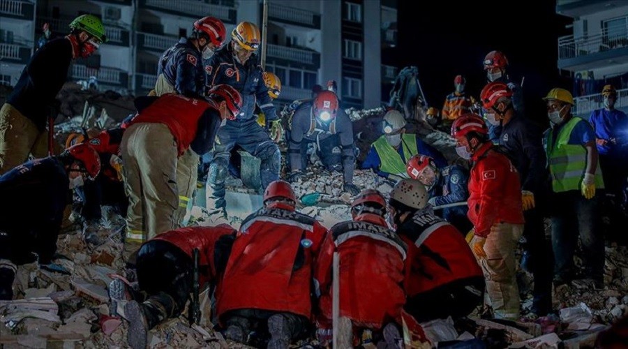 İzmir'de can kaybı 43'e yükseldi