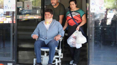 İzmir'de doktora sopalı saldırı