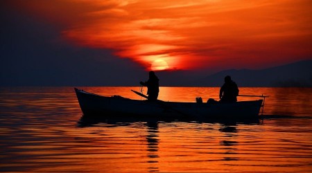 İznik Gölü'nde ekinoks zamanı