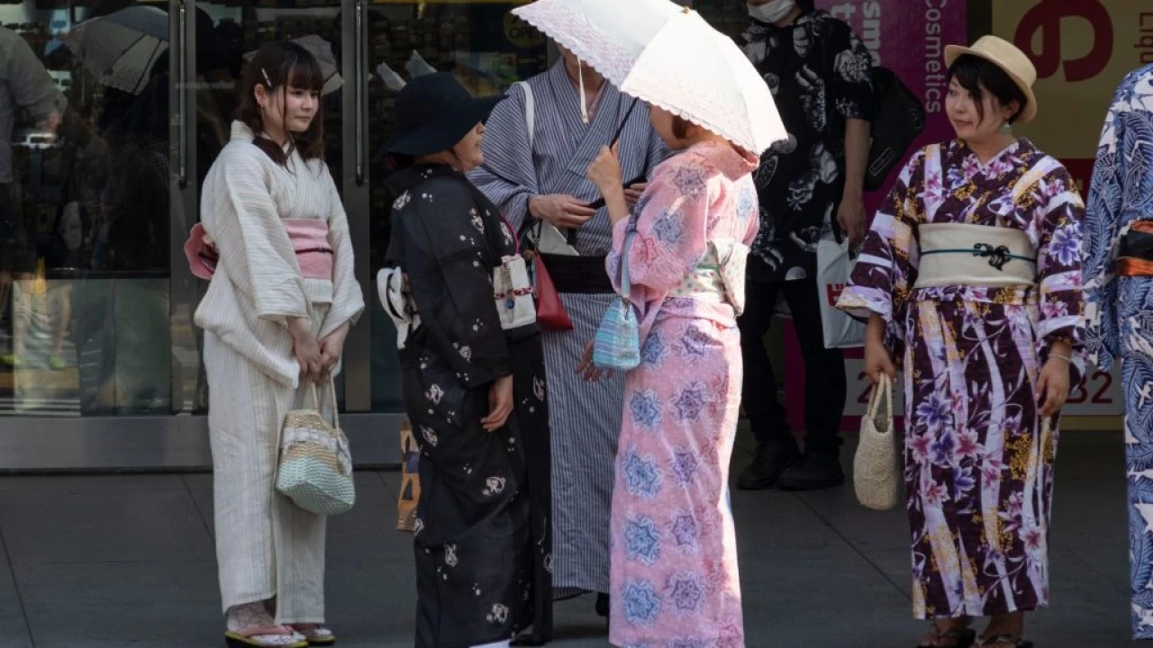 Japonya'da aşırı sıcaklar 19 kişi hayatını kaybetti
