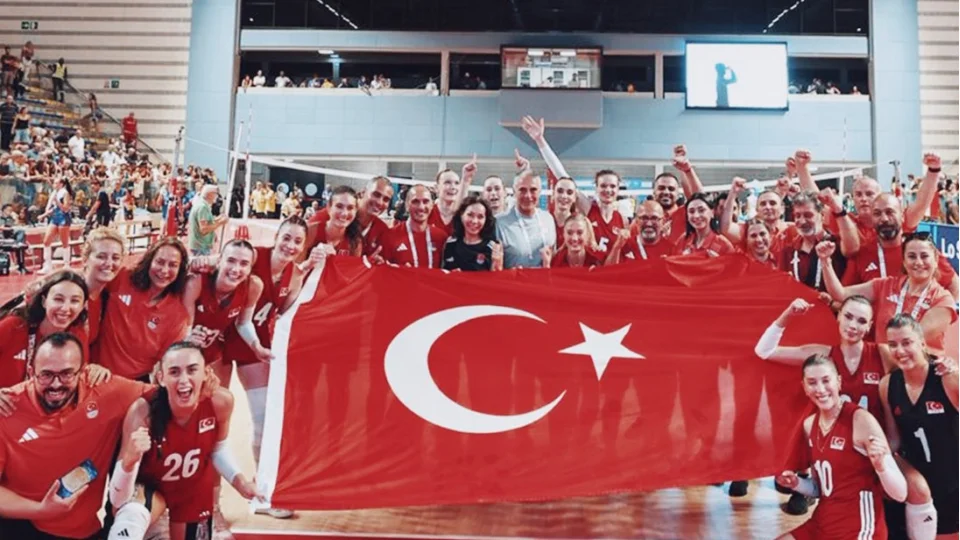 Kad�n Milli Voleybol Tak�m�, 2026 Akdeniz Oyunlar� �ampiyonu