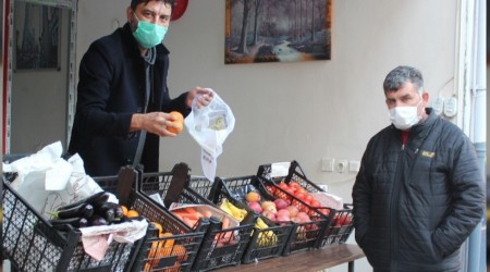 Kahvehanesi kapandı, manavlığa başladı