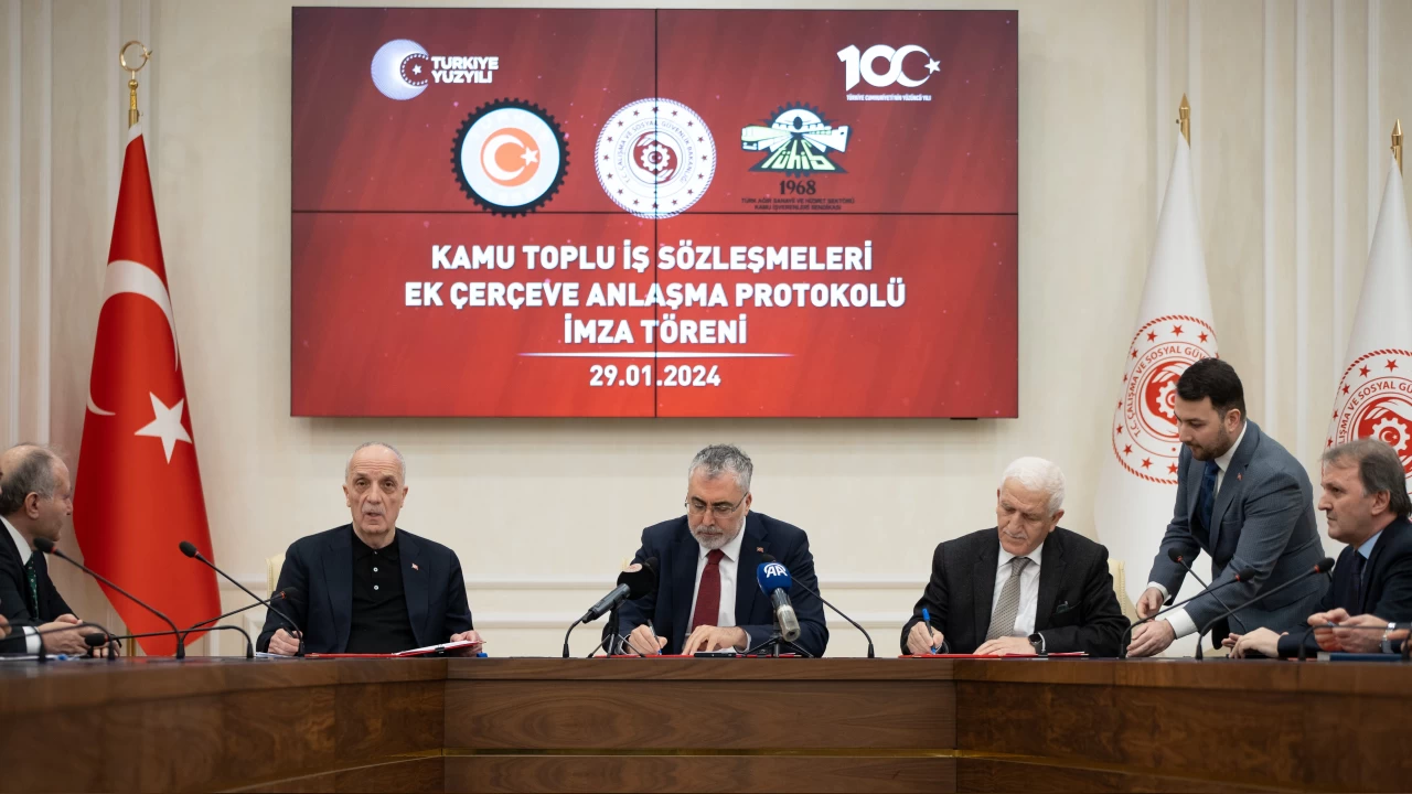 "Kamu Toplu İş Sözleşmeleri Ek Çerçeve Anlaşma Protokolü" imzalandı