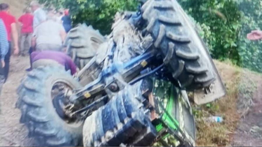 Karde�leri trakt�r kazas� ay�rd�