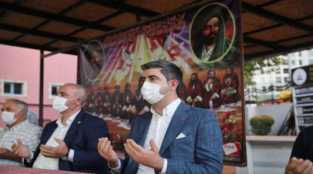 Kartal Cemevi'nde Muharrem ayının ilk orucu açıldı