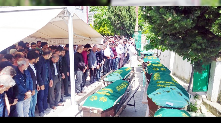 Kazada �len 7 ki�i defnedildi 