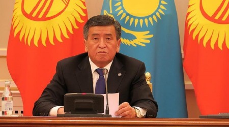 Kırgızistan Cumhurbaşkanı Ceenbekov istifa etti
