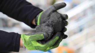 Kırşehir'de soğukla birlikte kömür satışları da arttı