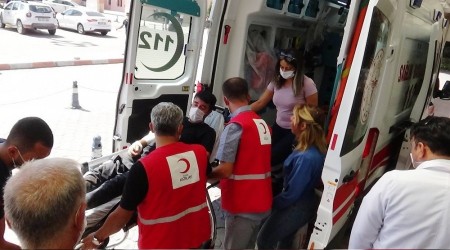 Kızılay Şehidi ile yaralısı Türkiye'ye getirildi