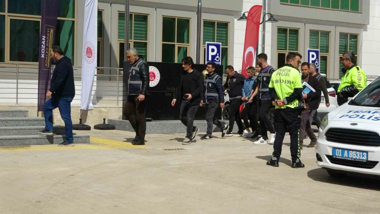 Kozan'da kocas�n� �ld�ren kad�n adliyeye sevk edildi