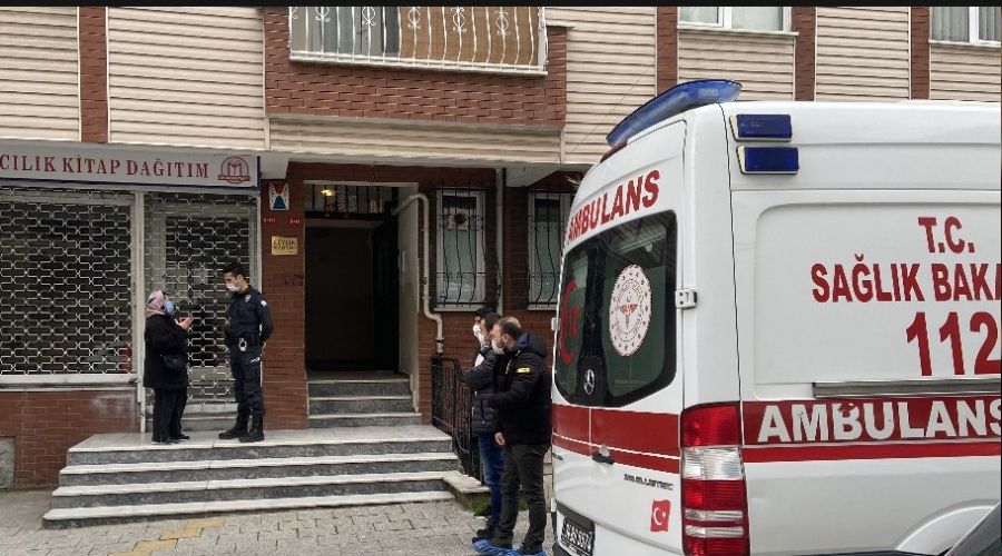 Küçükçekmece'de apartmanın bodrum katında ceset bulundu