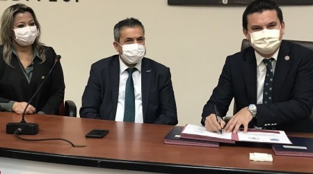 Kumluca Belediyesi'nde memurlara szleme  morali