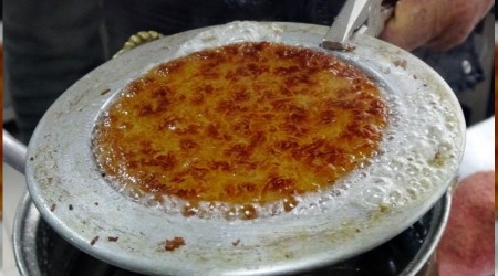 Künefeye korona darbesi