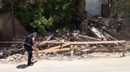 Ktahya'da tarihi 'Gavur Hamam' ykld