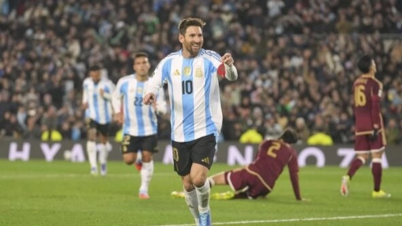 Lionel Messi'den Arjantin formas�yla Venezuela ma��nda 2 gol 